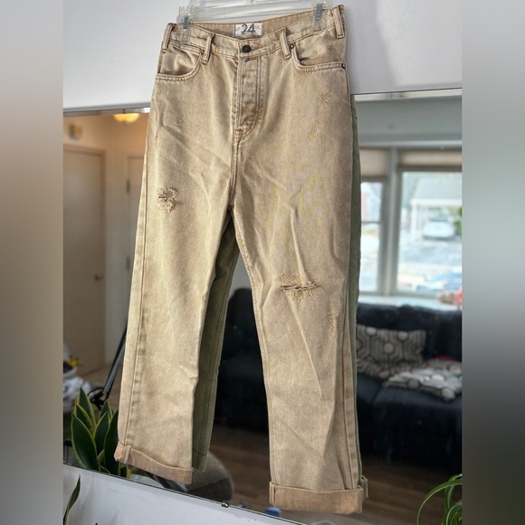We The Free Button Fly Distressed Khaki Colored Denim Jeans Strait Leg Size 24 - Picture 1 of 6